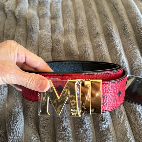 MCM Belt. NEW with tags - Picture 5 of 5